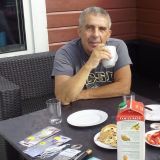 Avatar of user named "ficomoro"