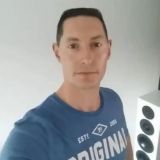 Avatar of user named "tom909c"