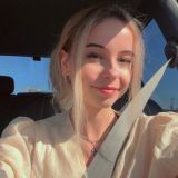 Avatar of user named "saraah18"