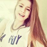 Avatar of user named "Dissia"