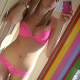 Avatar of user named "SamanthaJ415"